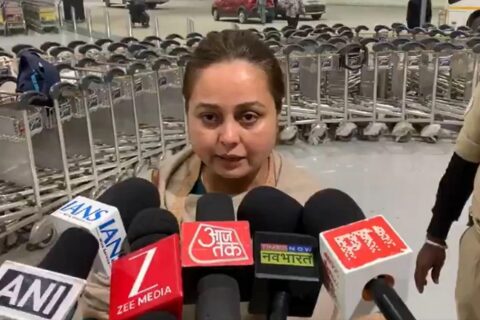 रोहिणी आचार्य ने राजनीति छोड़ने और परिवार से नाता तोड़ने की घोषणा